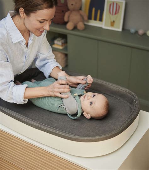 Dettaglio dei materiali del materassino originale Stokke e superfici impermeabili