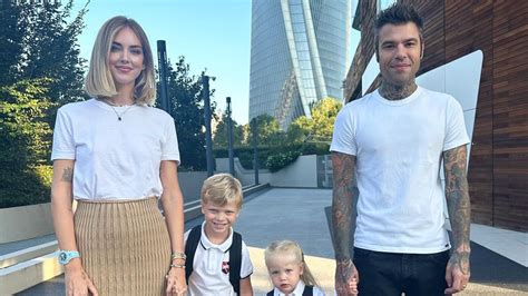 Fedez e Chiara Ferragni con i figli