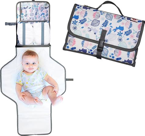 Borsa fasciatoio aperta con materassino portatile