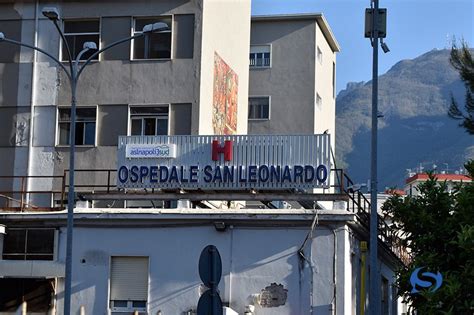 Edificio ospedale San Leonardo Salerno
