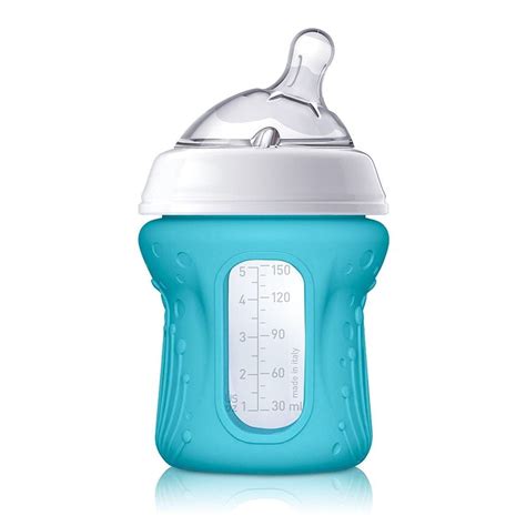 Glass baby bottle with silicone sleeve