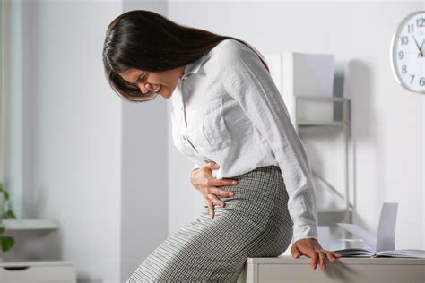 Donna incinta con dolore pelvico