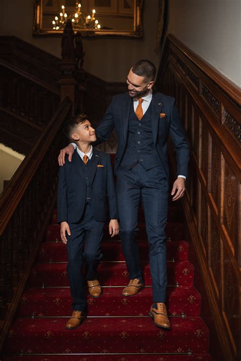 Famiglie con abiti coordinati