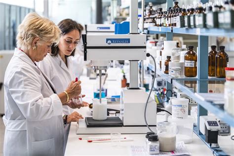 Immagine del laboratorio di ricerca e sviluppo Friskies o Purina