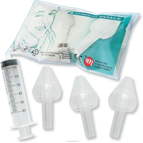 Pulizia delicata del neonato