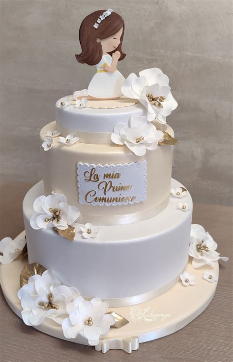 Torta Prima Comunione Bambina con simboli e fiori