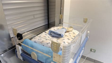 rappresentazione concettuale di una culla termica ospedaliera di ultima generazione