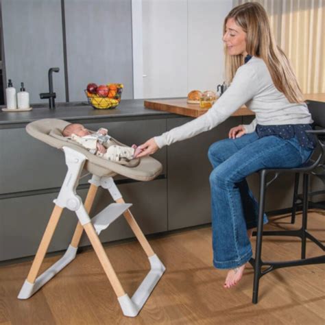 Seggiolone Foppapedretti con bambino in sicurezza