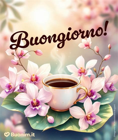 fiori primaverili e culla neonato