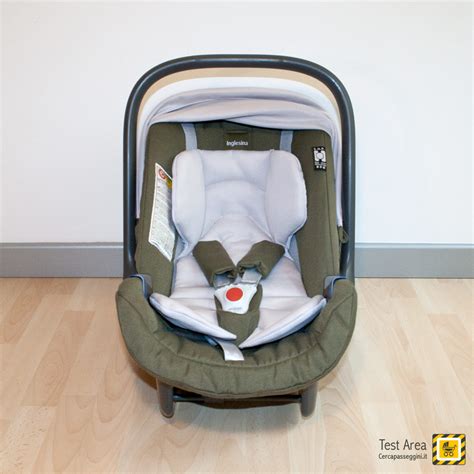 Ovetto Inglesina Huggy 0+ con riduttore ergonomico