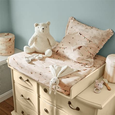 Primo piano di un fasciatoio in materiale lavabile