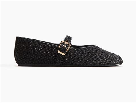 Selezione di scarpe comode ed eleganti per cerimonie durante la gravidanza