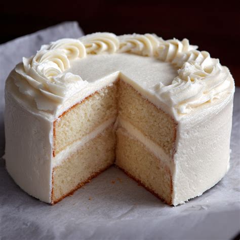 Torta Camilla con glassa bianca