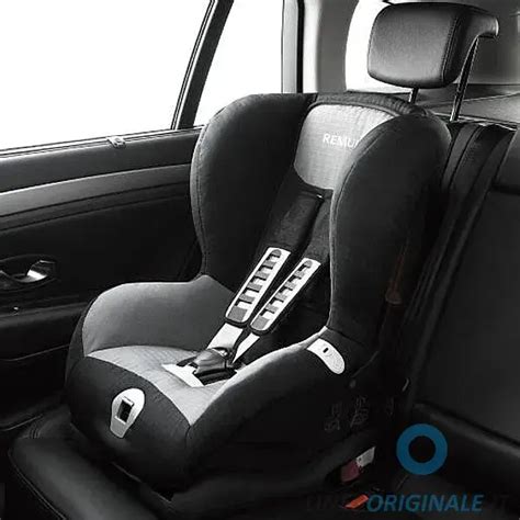 Renault Captur con seggiolino auto Isofix installato