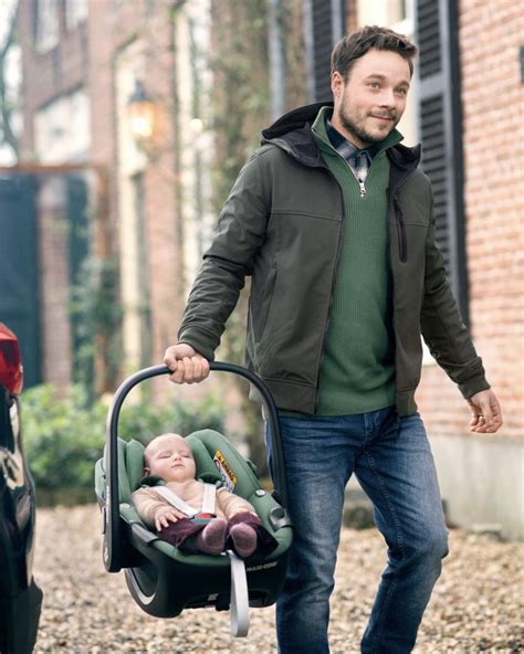Tessuti ecosostenibili utilizzati nei seggiolini auto