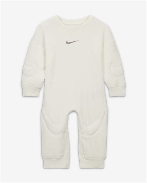 Tutina Nike neonato con dettagli dei materiali