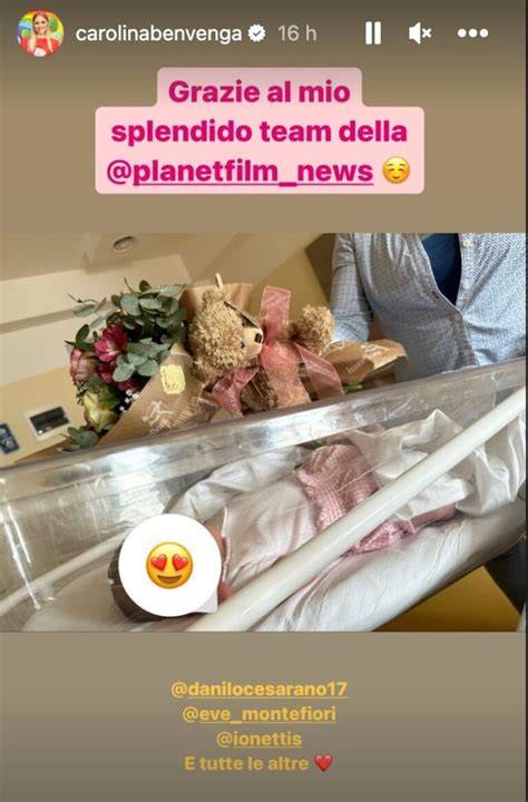 Carolina Benvenga holding her baby Angelina