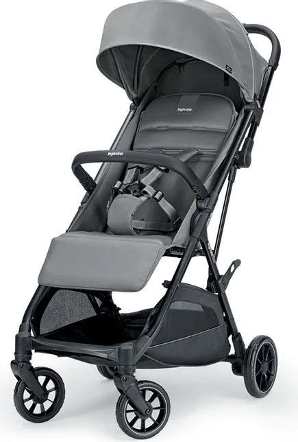 Passeggino Mya chiuso e compatto