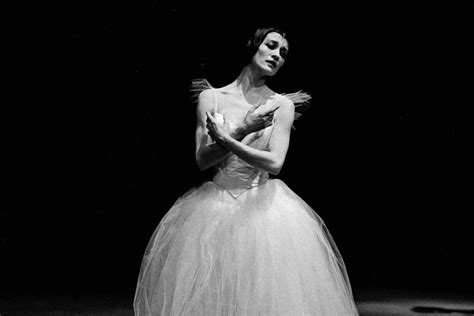 Carla Fracci in Giselle