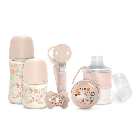 set per il trio e accessori fondamentali per il neonato