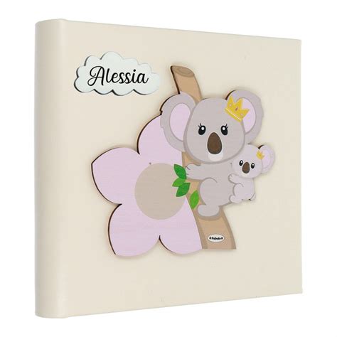 album nascita con applicazioni in legno