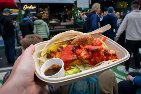 Street food a Borough Market, Londra