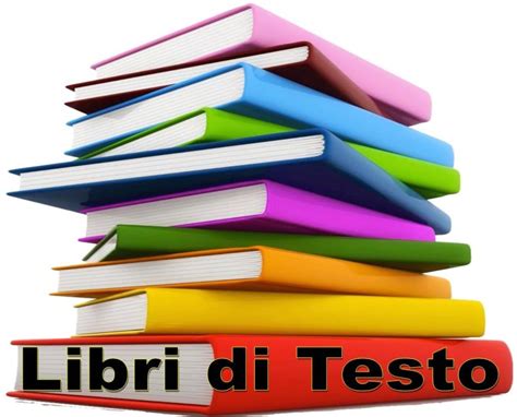 Libri di testo aperti su un tavolo di studio con appunti e evidenziatori