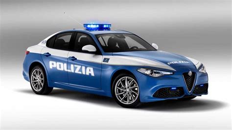 Auto della polizia scorta veicolo