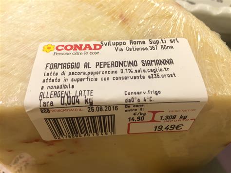 Etichetta di un formaggio con indicazione 