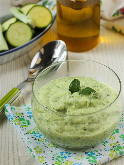 Pesto di zucchine e robiola