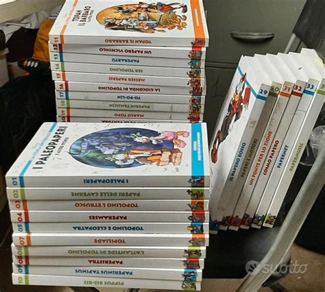 esposizione della collezione completa di audio libri Disney