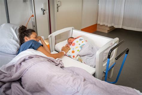 Illustrazione del rooming-in in ospedale