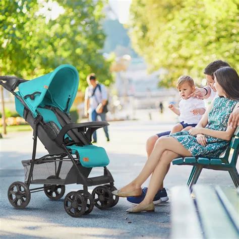 Passeggino con vassoio porta oggetti e snack