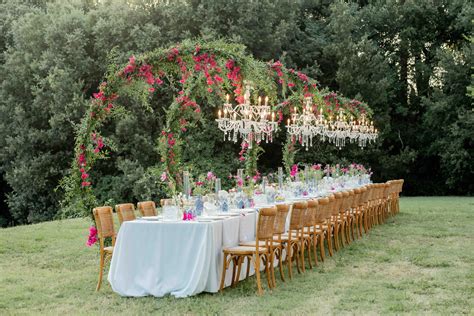 Idee per Allestimenti Floreali in Diverse Location