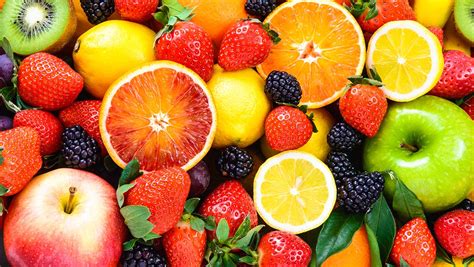 Frutta fresca accuratamente lavata