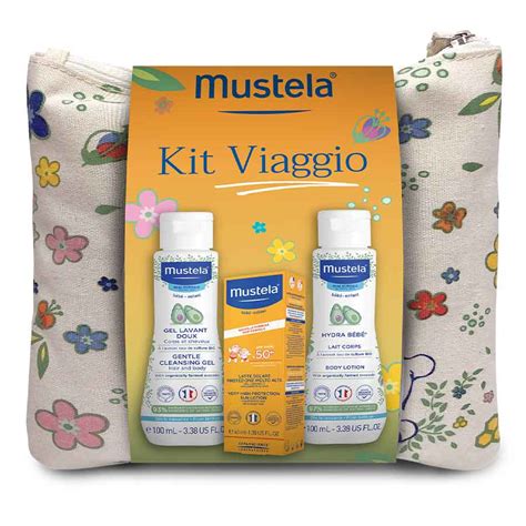 Kit da viaggio Mustela per l'estate: solare, repellente, detergente