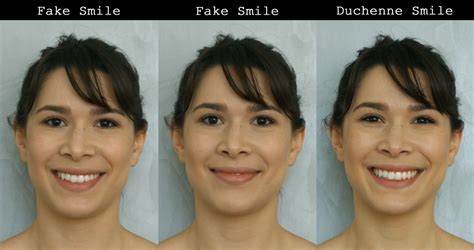Confronto tra un sorriso falso e un sorriso genuino
