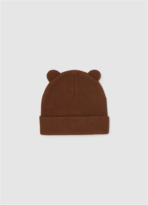 Bambino con un cappello ad orecchie d'asino