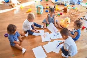 Bambini all'asilo nido