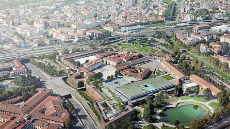 Mappa schematica della Fortezza da Basso con evidenziate le diverse sezioni e piazze di Pitti Bimbo