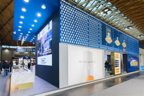 Rendering o foto di uno stand fieristico dal design innovativo a Pitti Bimbo