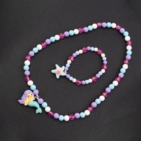 Collana e bracciale per bambina