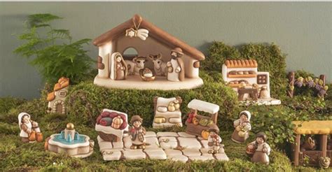 Ampia varietà di personaggi per il presepe THUN