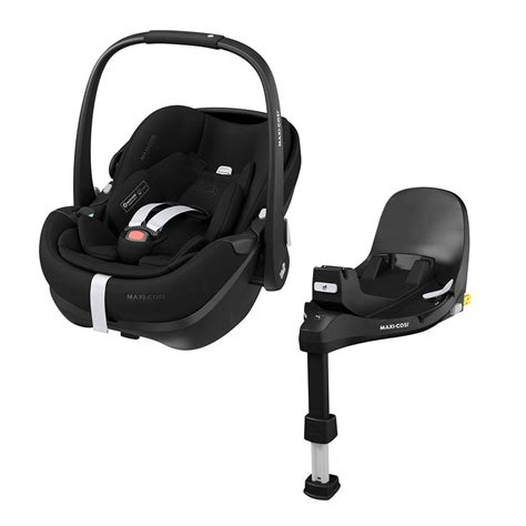 Seggiolino auto Maxi-Cosi Pebble 360 Pro 2 installato su base girevole