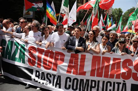 Manifestazione a favore della PMA in Italia