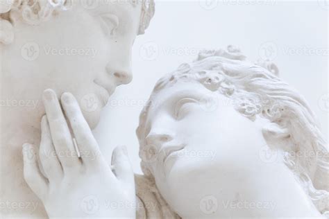 Afrodite e Adone insieme, raffigurazione della loro unione