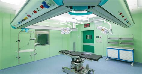Simulazione di una sala operatoria in ospedale