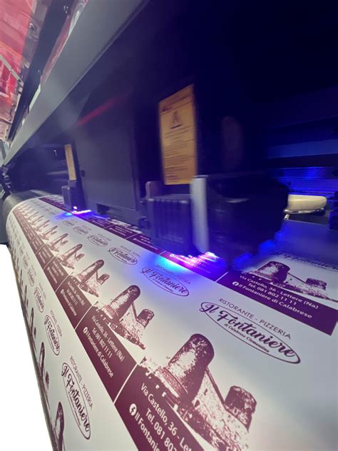 Esempio di mascheratura per vernice UV spot