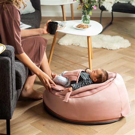 Doomoo Seat'n Swing in configurazione cuscino e sedia a dondolo