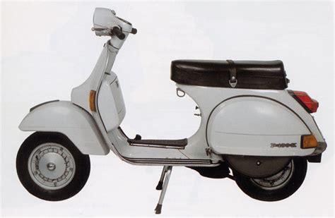 Evoluzione dei modelli Vespa: dalla 125 anni '50 alla PK degli anni '80